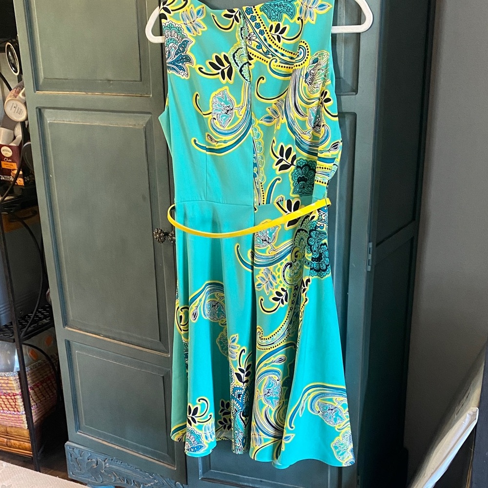 dressbarn Vibrant Teal and Yellow Paisley Midi Dress - Picture 5 of 8